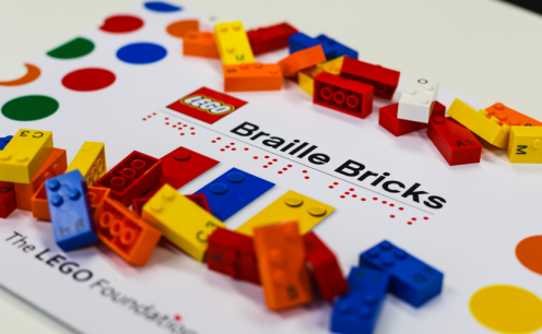 LEGO criou pe&ccedil;as customizadas para ajudar no desenvolvimento de crian&ccedil;as com defici&ecirc;ncia visual 