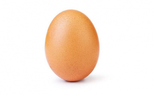 Ovo bate recorde de curtidas no Instagram e junto, traz uma a&ccedil;&atilde;o sobre sa&uacute;de mental 