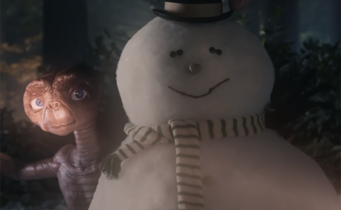 Quem lembra do E.T.: O Extraterrestre? Comercial de Natal trouxe de volta cl&aacute;ssico dos 80.