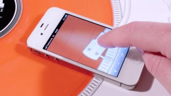 Disco de vinil e QR Code lan&ccedil;am novidade musical