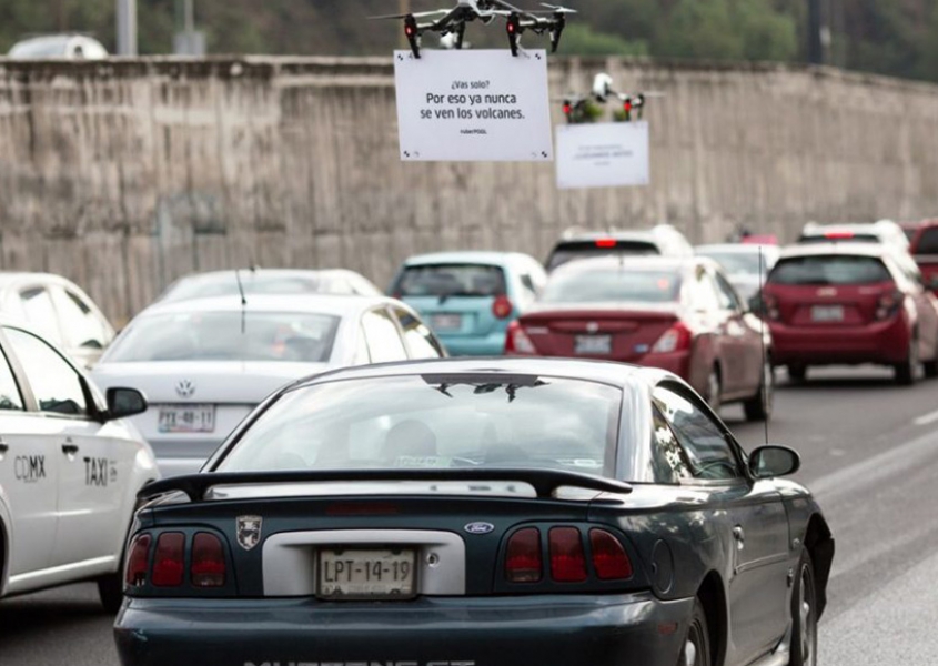 Uber faz an&uacute;ncio com drone no M&eacute;xico