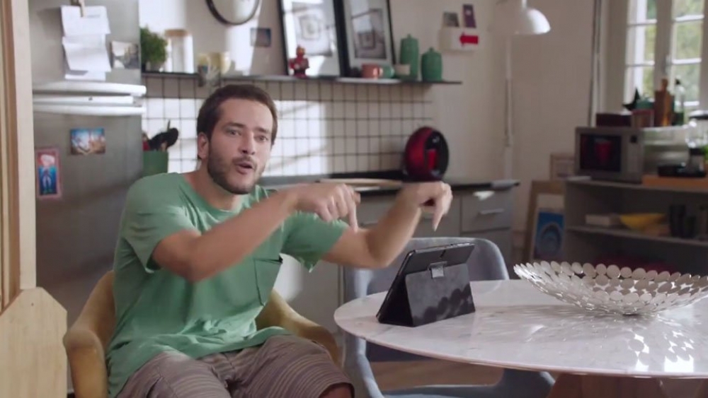 NETFLIX DRIBLA FIFA E LAN&Ccedil;A SEU NOVO COMERCIAL