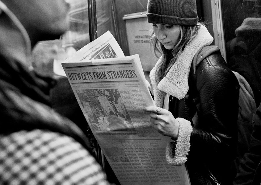 Abriram uma banca em Nova York que s&oacute; vende fake news!