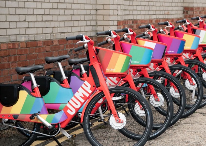 Campanha &ldquo;Many Voices of Pride&rdquo; mostra hist&oacute;ria de funcion&aacute;rios LGBT+ da Uber