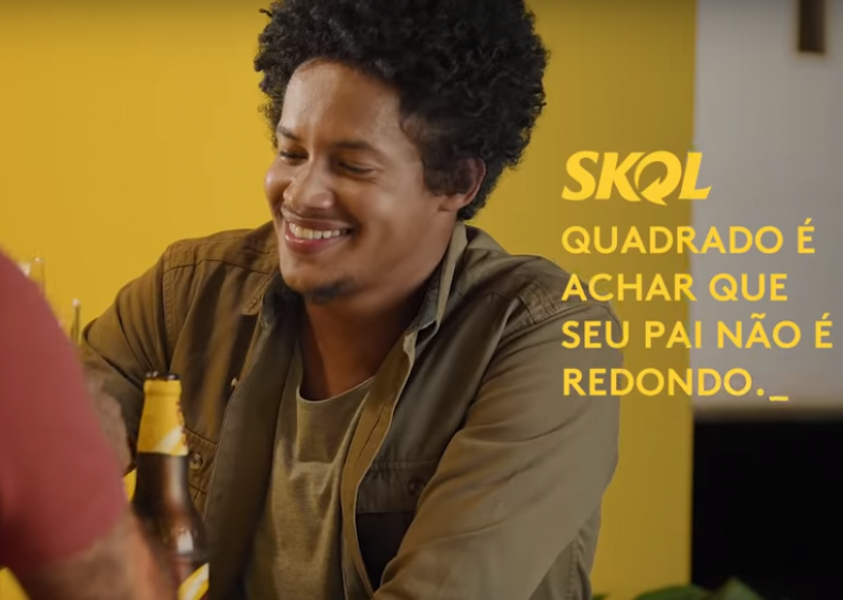Em campanha especial de Dia dos Pais, a Skol incentiva o di&aacute;logo! 