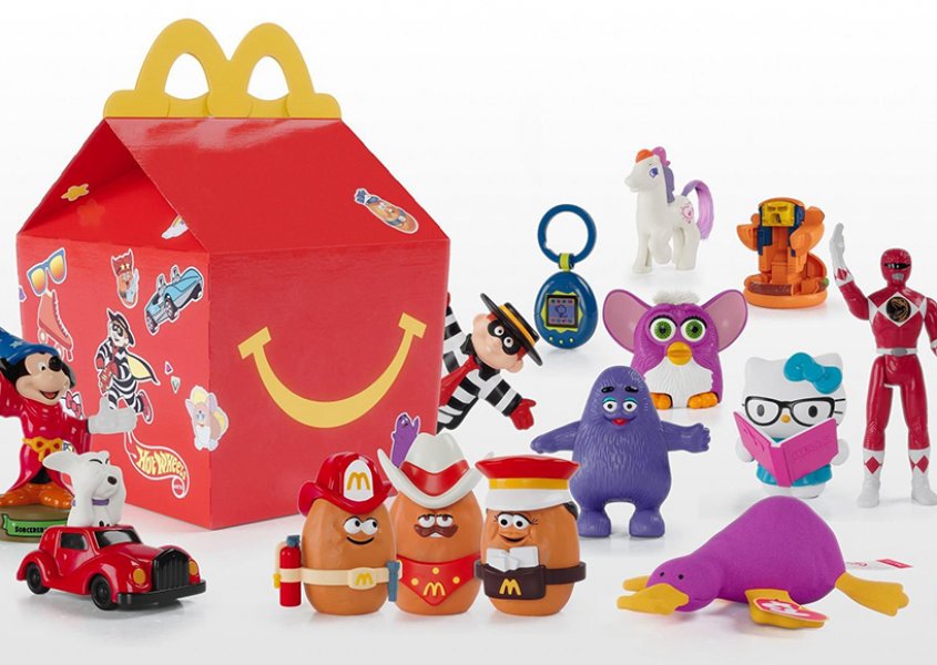 McLanche Feliz 40 anos: comemora&ccedil;&atilde;o traz de volta os brinquedos mais marcantes