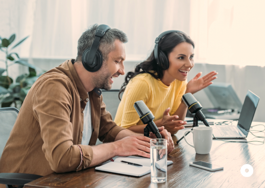 Podcast: entenda o porqu&ecirc; sua empresa deve ter um!