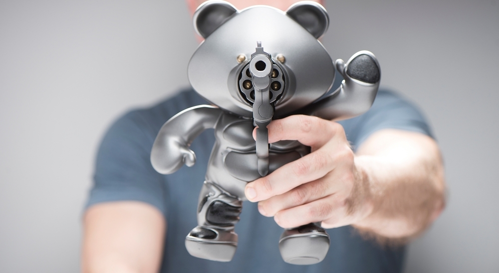 Rev&oacute;lver em formato de ursinho alerta sobre armas de fogo